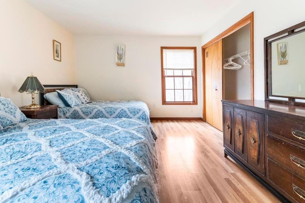Cheerful Pocono Home Away From Home Albrightsville Exterior foto